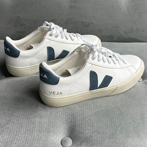 Veja Sneakers Size 8 US, white with blue / teal V